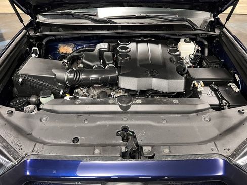 Used 2022 Toyota 4Runner TRD Off-Road Premium image 21