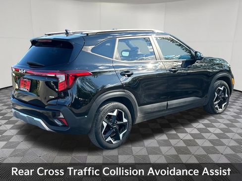 Used 2025 Kia Seltos S AWD/4WD image 5