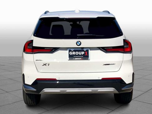 New 2026 BMW X1 xDrive28i w/ Convenience Package image 4