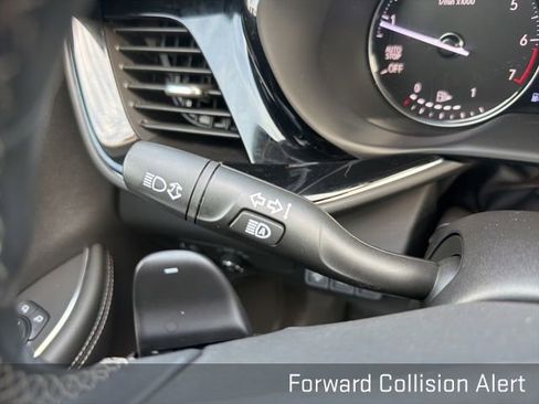 Used 2023 Buick Envision Avenir image 37