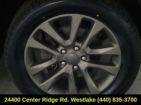 Used 2016 Jeep Grand Cherokee Limited 75th Anniversary image 10