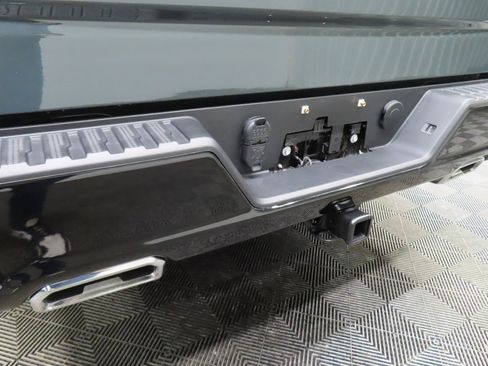 Used 2025 Chevrolet Silverado 1500 LT Trail Boss w/ Convenience Package II image 40