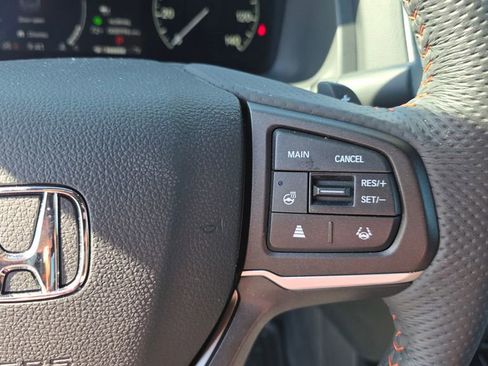 Used 2025 Honda Ridgeline TrailSport image 13