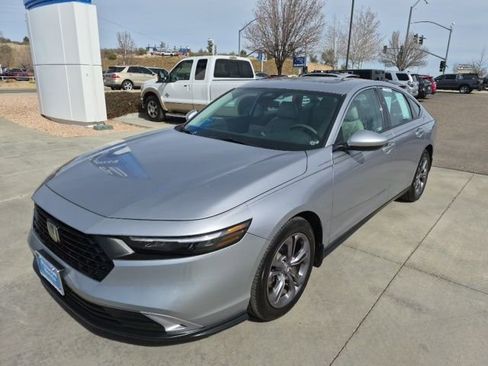 Used 2023 Honda Accord EX image 1