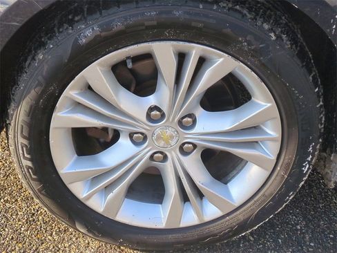 Used 2014 Chevrolet Impala LT w/ Convenience Package image 10