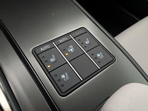 New 2026 Lexus UX 300h AWD image 27