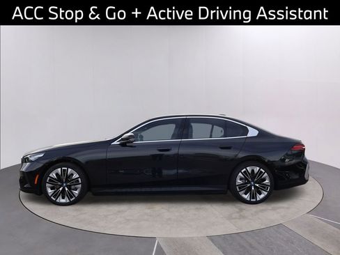 Certified 2025 BMW i5 xDrive40 w/ Premium Package image 6