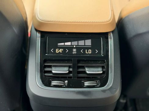 Used 2017 Volvo XC90 T6 Inscription w/ Vision Package AWD/4WD image 34
