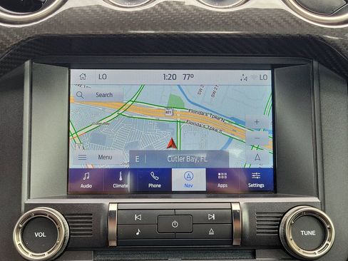 Used 2022 Ford Mustang Shelby GT500 w/ Carbon Fiber Track Pack image 26