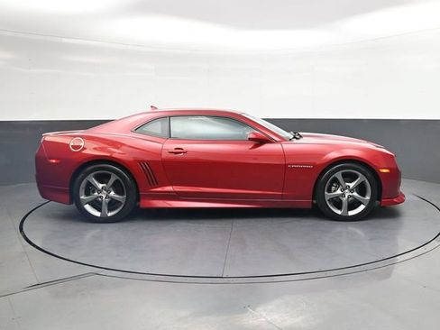 Used 2013 Chevrolet Camaro LT RWD image 3