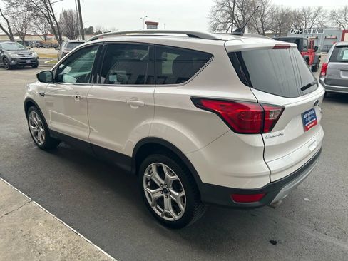 Used 2019 Ford Escape Titanium image 38