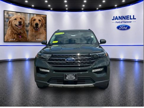 Used 2023 Ford Explorer XLT w/ Equipment Group 202A AWD/4WD image 2