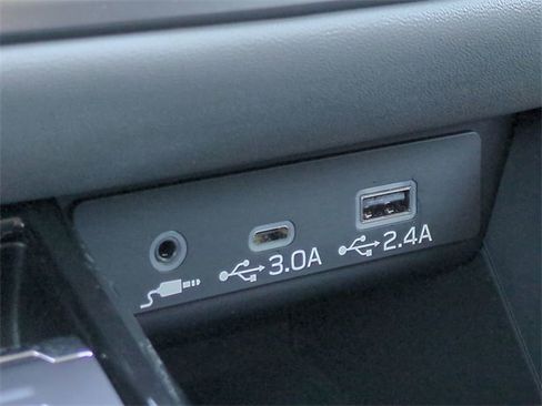 New 2025 Subaru Outback Premium image 23