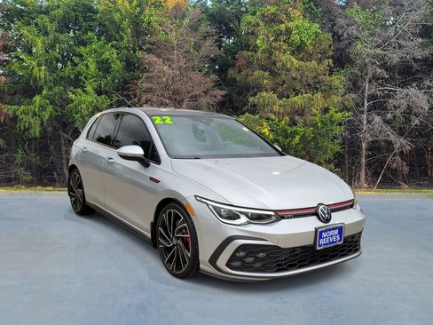 Used 2022 Volkswagen GTI Autobahn image 16