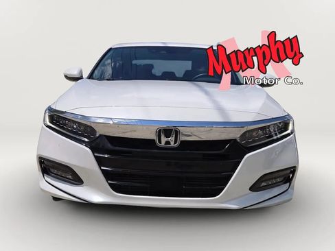 Used 2018 Honda Accord Touring image 6