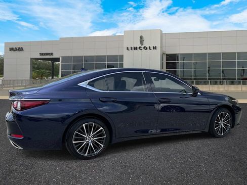 Used 2022 Lexus ES 350 w/ Premium Package FWD image 3