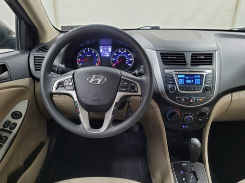 Used 2016 Hyundai Accent SE w/ Option Group 02 FWD image 22