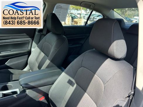 Certified 2025 Nissan Altima 2.5 SV FWD image 10