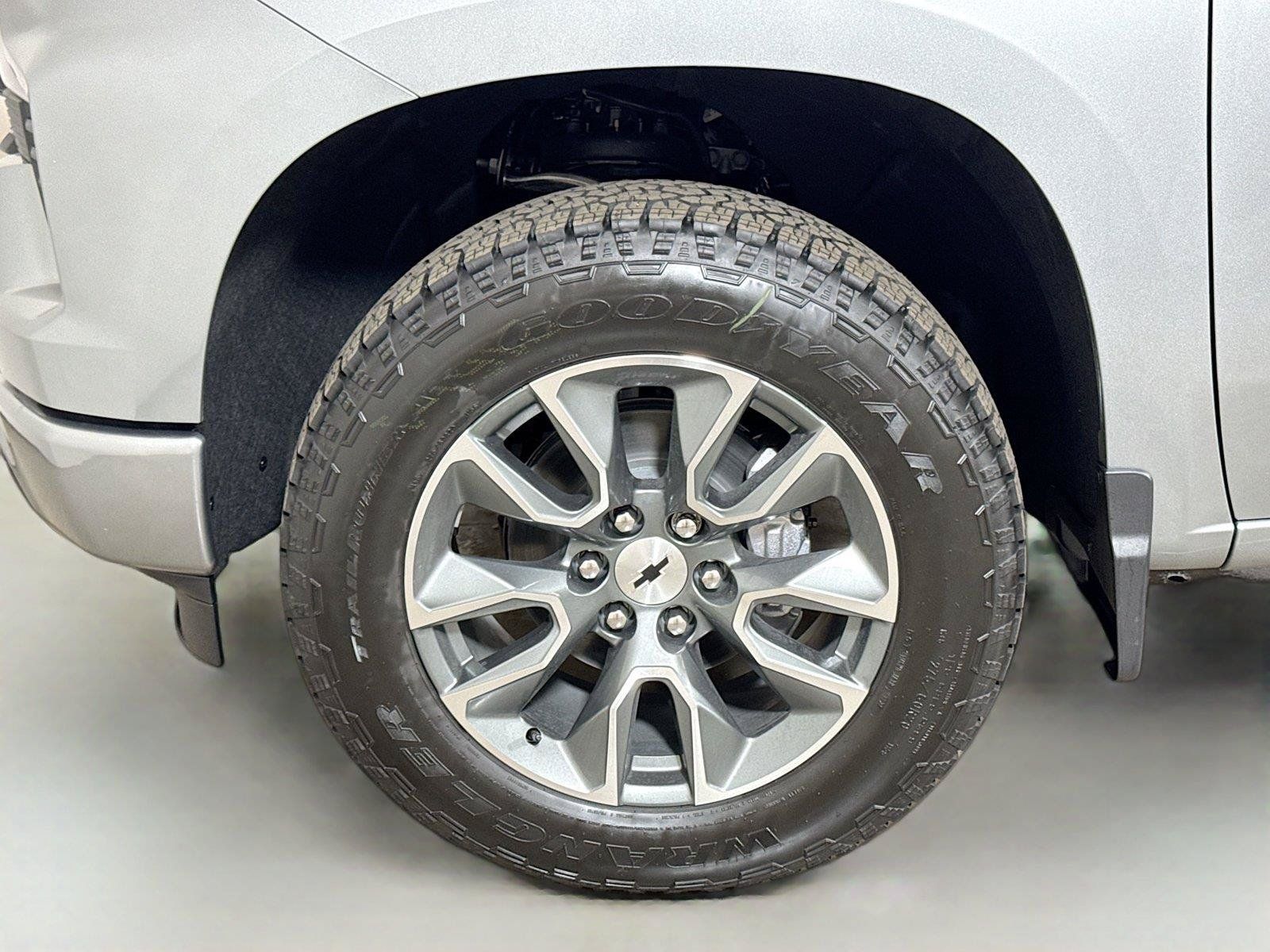 New 2026 Chevrolet Silverado 1500 RST w/ RST All Star Premium Package AWD/4WD image 19
