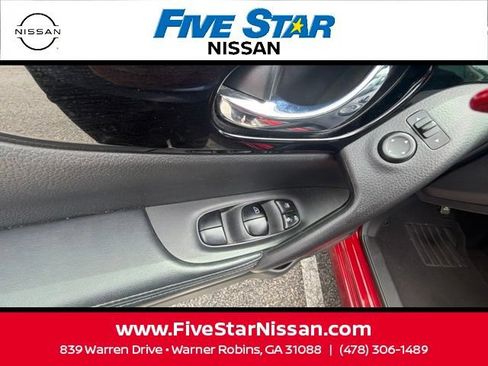 Used 2018 Nissan Rogue Sport SL w/ SL Premium Package FWD image 20