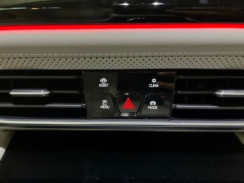 New 2026 Volkswagen Atlas SEL Premium R-Line AWD/4WD image 15