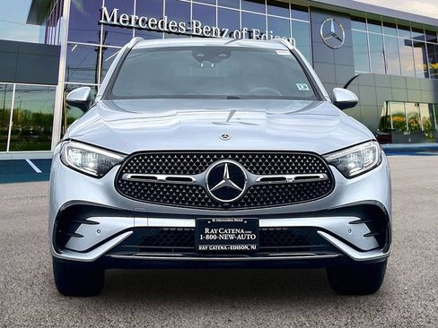 Certified 2025 Mercedes-Benz GLC 350e 4MATIC image 3