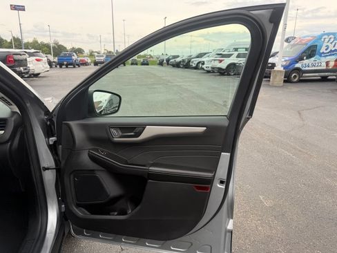 Used 2022 Ford Escape S FWD image 46
