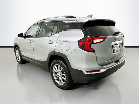 Used 2024 GMC Terrain SLT w/ LPO, Floor Liner Package image 5
