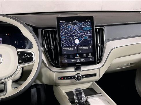 New 2026 Volvo XC60 B5 Ultra w/ Protection Package Premier image 5