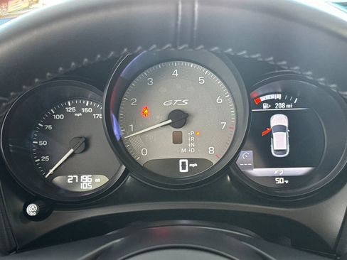 Certified 2024 Porsche Macan GTS image 30