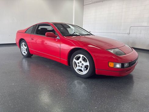Used 1994 Nissan 300ZX Hatchback image 2