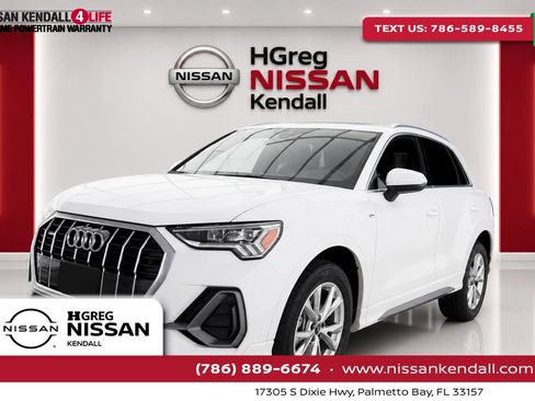 Used 2024 Audi Q3 2.0T Premium AWD/4WD image 1