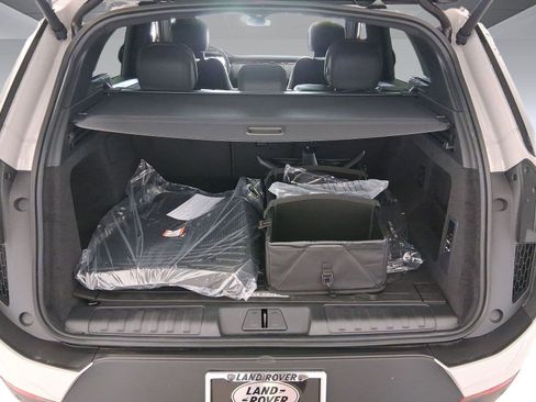 New 2026 Land Rover Range Rover Sport SE image 26