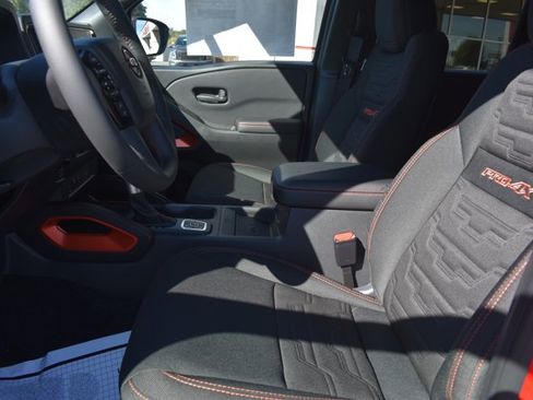 New 2026 Nissan Frontier PRO-4X w/ Pro-4x Convenience Package image 16