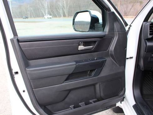 Used 2024 Toyota Tundra SR5 w/ SR5 Convenience Package AWD/4WD image 30