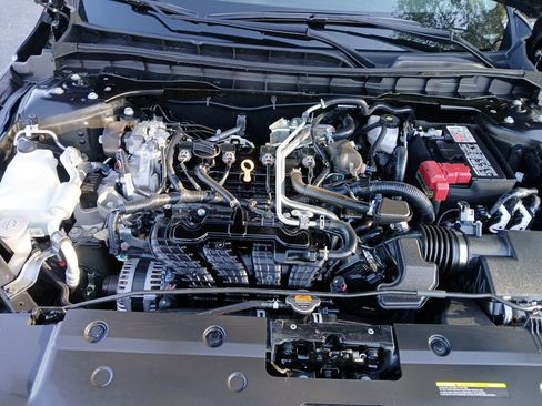 Used 2025 Nissan Altima 2.5 S FWD image 20