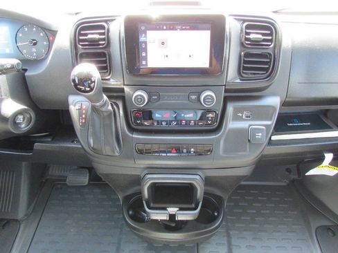Used 2023 RAM ProMaster 2500 FWD image 22