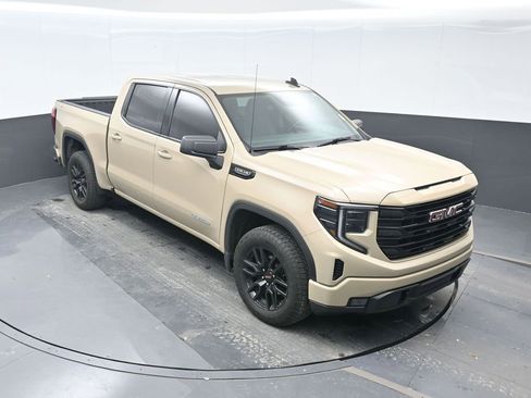Used 2022 GMC Sierra 1500 Elevation image 24