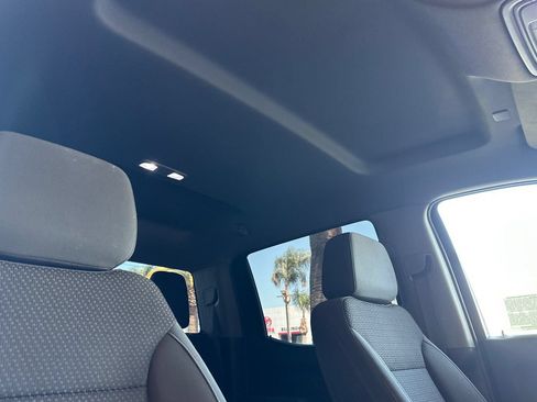 Used 2022 Chevrolet Silverado 1500 Custom Trail Boss AWD/4WD image 16