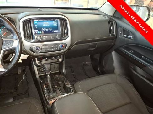 Used 2022 GMC Canyon Elevation image 13