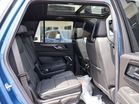 New 2026 GMC Yukon Denali AWD/4WD image 39
