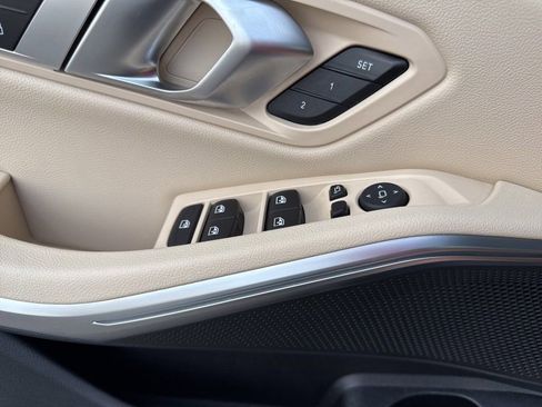 Used 2022 BMW 330i xDrive Sedan w/ Driving Assistance Package image 26