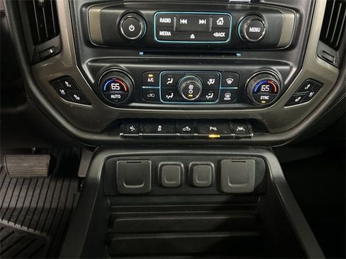 Certified 2018 Chevrolet Silverado 1500 High Country image 18