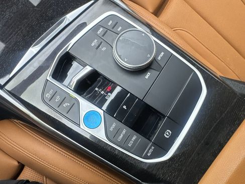 Used 2024 BMW i4 eDrive35 w/ Premium Package RWD image 69