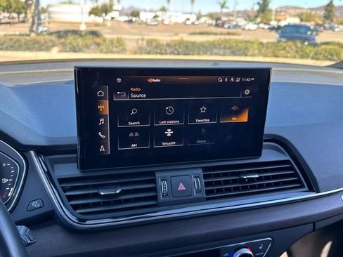 Used 2022 Audi Q5 2.0T Premium image 9