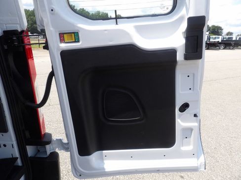 Used 2025 Ford Transit 250 Low Roof w/ Exterior Upgrade Package RWD image 42