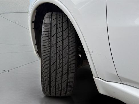 Used 2018 Dodge Durango R/T w/ Technology Group image 33