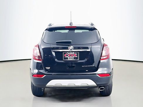 Used 2022 Buick Encore Preferred w/ Safety Package image 6