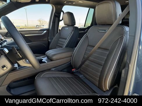 New 2026 GMC Acadia Denali Ultimate w/ LPO, Floor Liner Package image 20