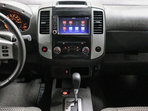 Used 2021 Nissan Frontier SV RWD image 14